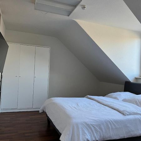 Moebliertes Wohnung Am Geroweiher Moenchengladbach מראה חיצוני תמונה