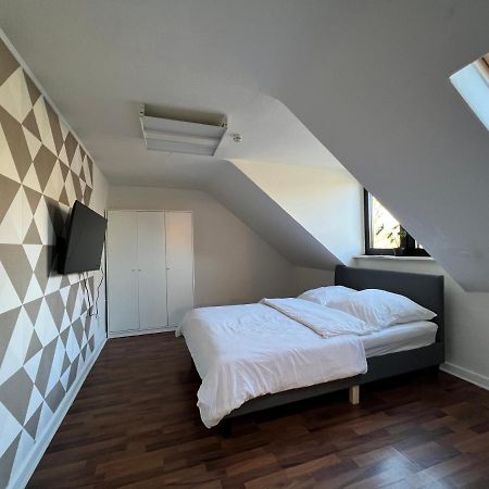 Moebliertes Wohnung Am Geroweiher Moenchengladbach מראה חיצוני תמונה
