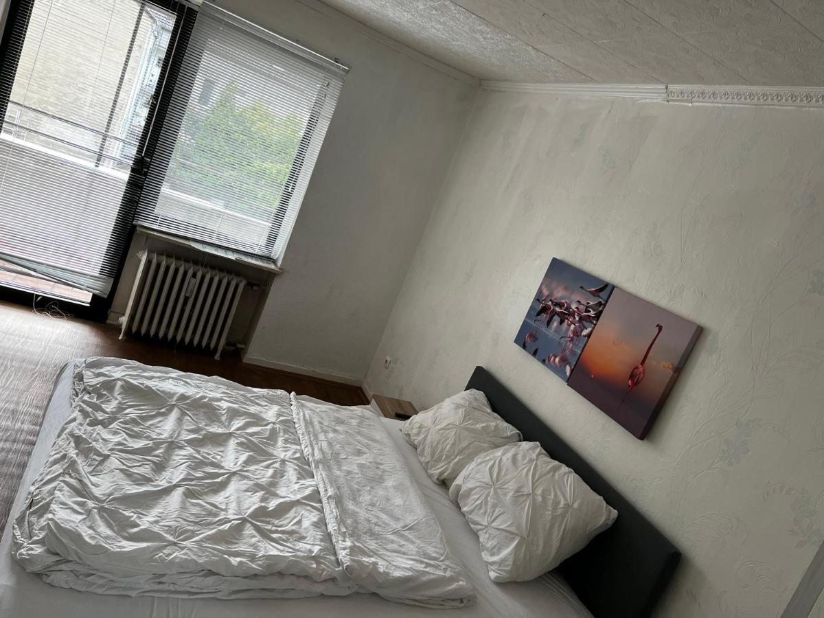 Moebliertes Wohnung Am Geroweiher Moenchengladbach מראה חיצוני תמונה