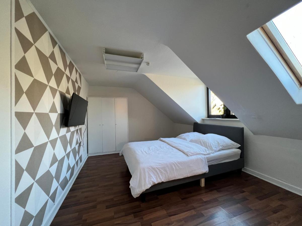 Moebliertes Wohnung Am Geroweiher Moenchengladbach מראה חיצוני תמונה